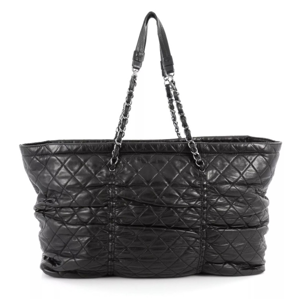 AUTHENTIC CHANEL SHARPEI TOTE LAMBSKIN BAG $2500